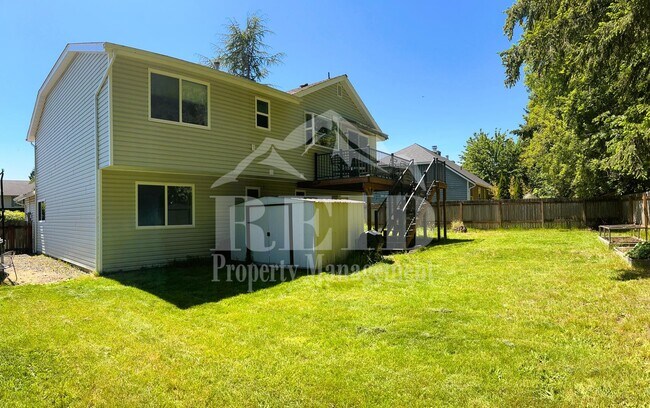Building Photo - SILVERDALE - 4BED 3 BATH HOME HEART OF SILVERDALE