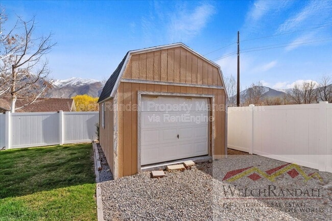 Building Photo - 179 E 2200 S