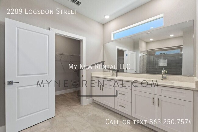 Building Photo - 2289 Logsdon St
