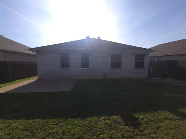 Building Photo - 6405 Freshwater Ln