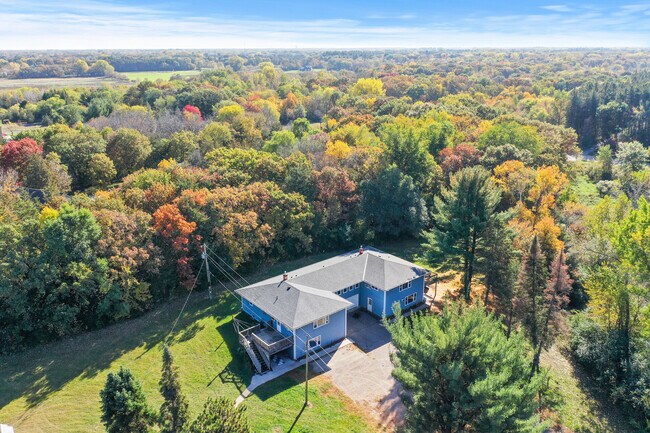 Building Photo - 16601 Eldorado St NW