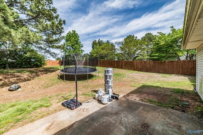 Building Photo - 128 Wilder Dr