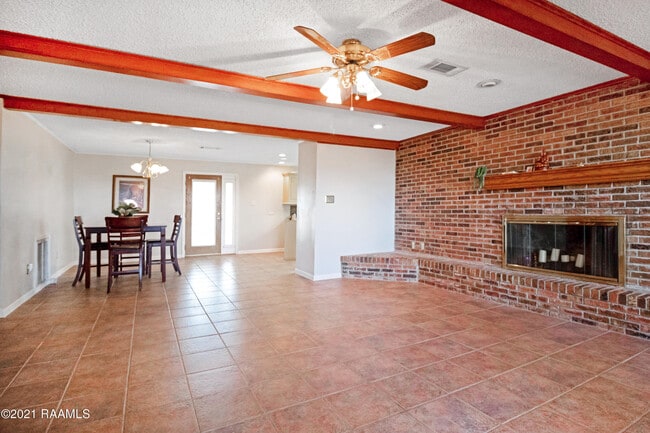 Building Photo - 3623 Pickett Rd