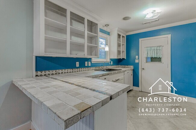 Building Photo - 1452 Birthright St