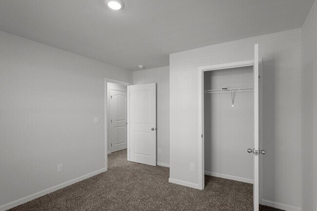 Building Photo - 21432 Scuttle St