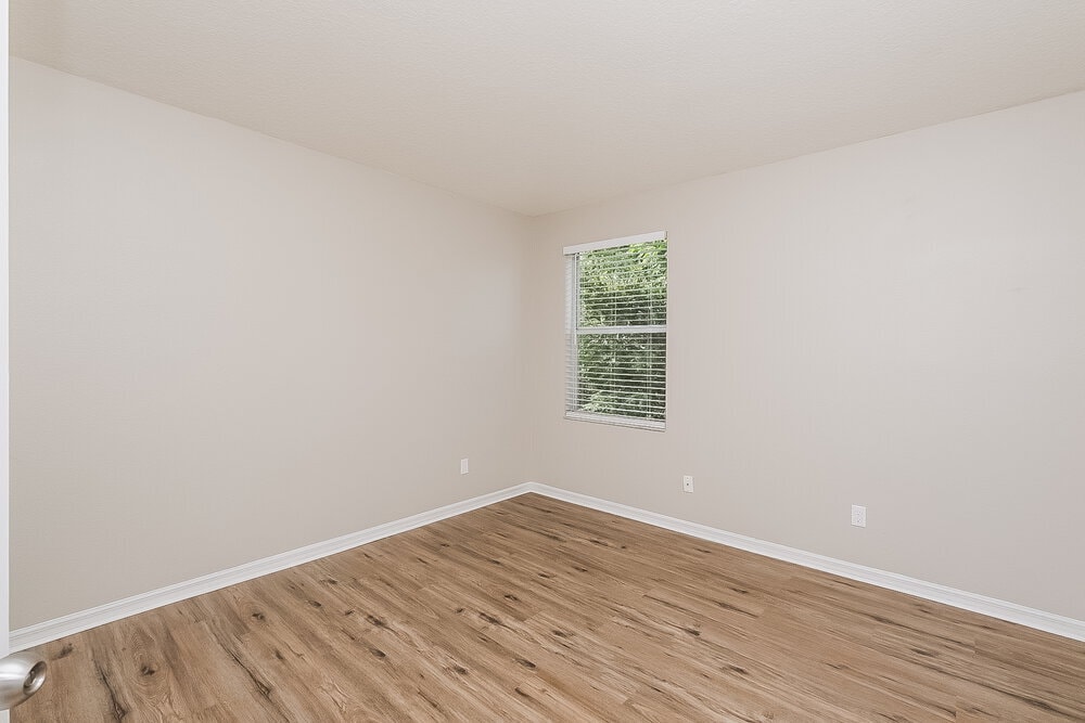 Building Photo - 914 Lake Shore Ranch Dr