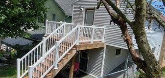 Building Photo - 410 Morton Ave