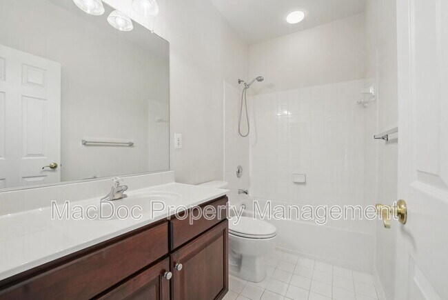 Building Photo - 11402 Chivalry Chase Ln