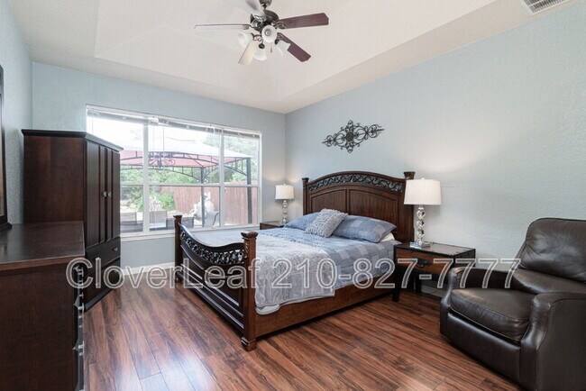 Building Photo - 26875 Hogan Dr