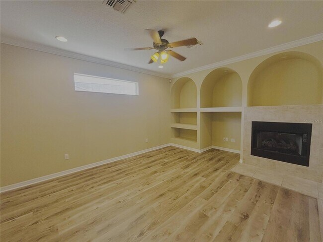 Building Photo - 4940 SW 63rd Loop