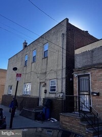 Building Photo - 1001 Cantrell St