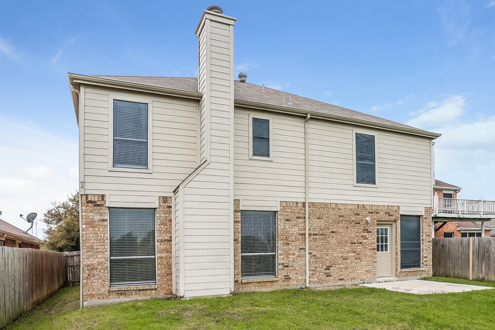 Building Photo - 2616 Lonesome Oak Dr