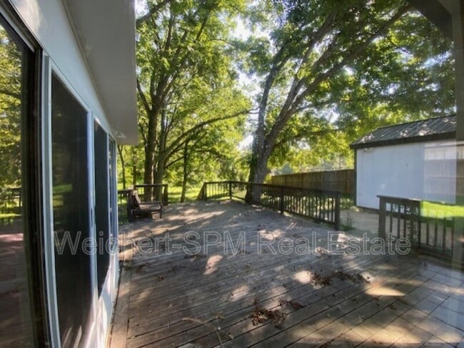 Building Photo - 1350 Beaver Creek Rd