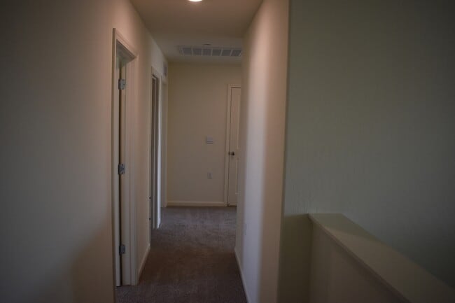 Building Photo - 4049 Cinnabar Ave