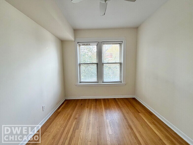 Building Photo - 3445 W Schubert Ave