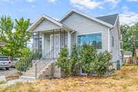 Building Photo - 792 500 N