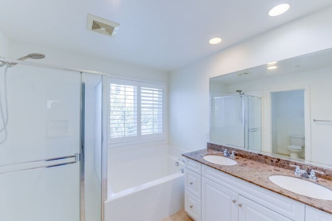 Building Photo - 7181 Logsdon Dr