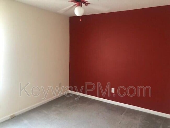 Building Photo - 6481 Campbells Way