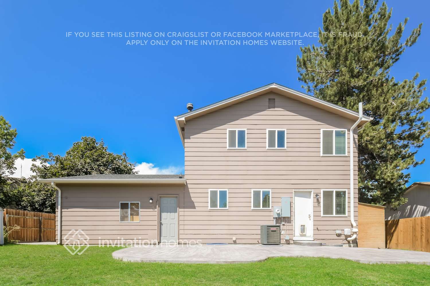 Building Photo - 10729 Owens St