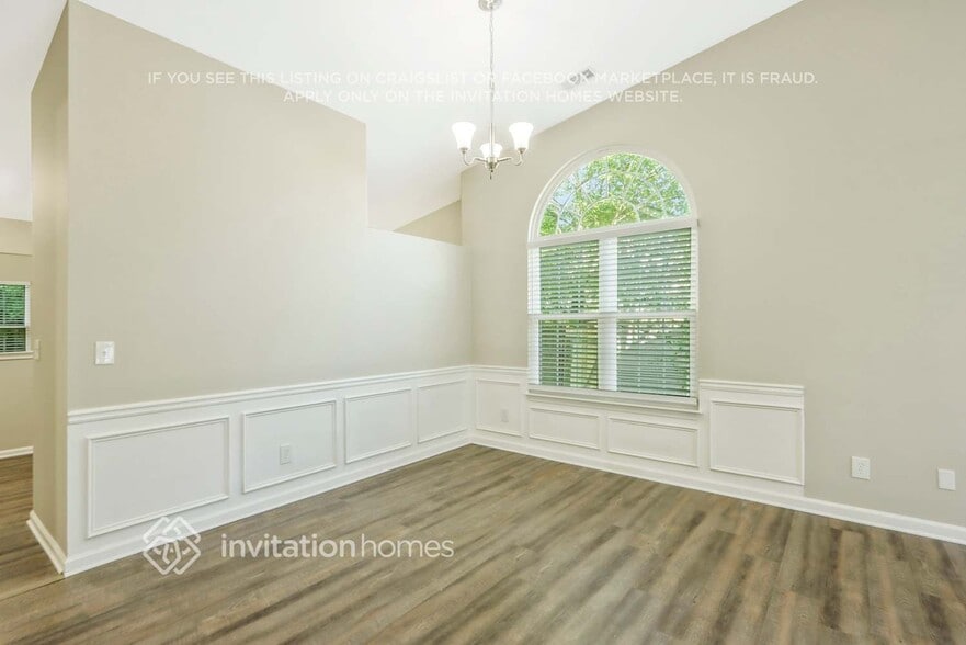 Building Photo - 3823 Landgraf Cove