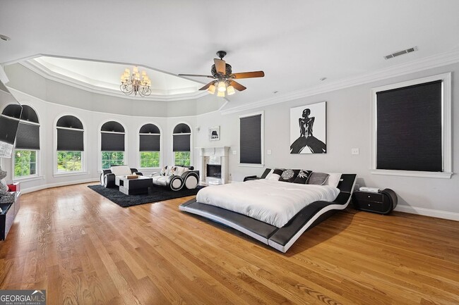 Building Photo - 11140 W Rd