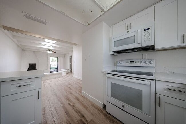 Building Photo - Amazing 3beds/2baths Townhome in Tempe!