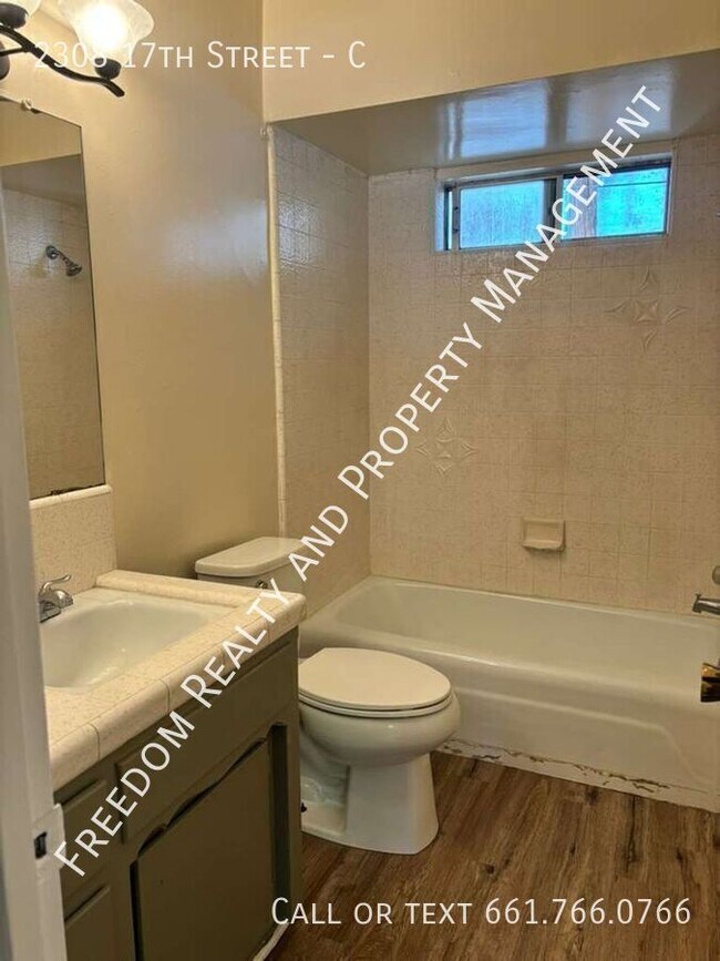 Building Photo - 2308 17th St
