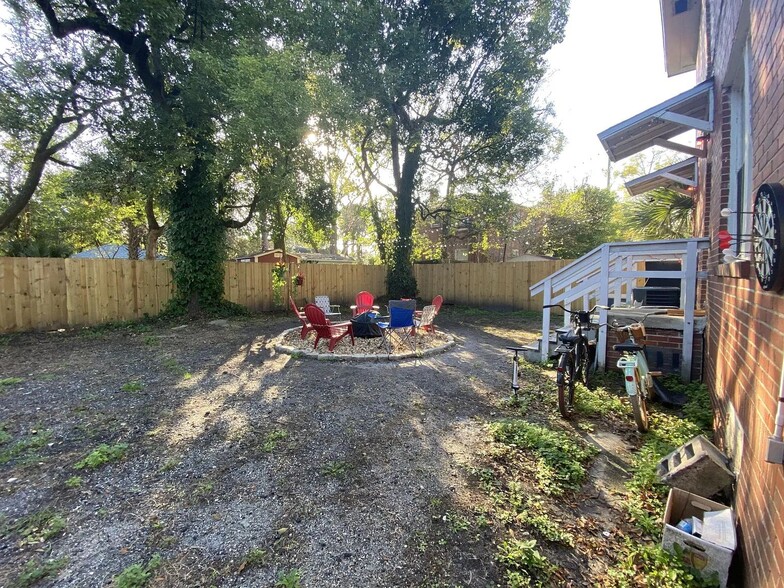 Fully Fenced in Backyard - 809 Acosta Street