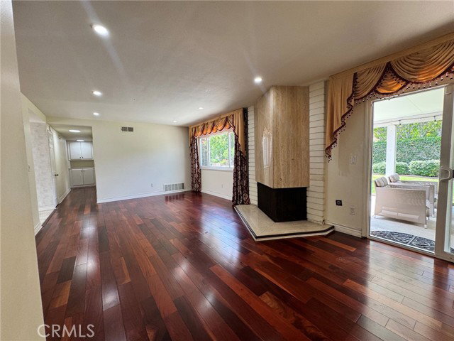 Building Photo - 18577 Asuncion St