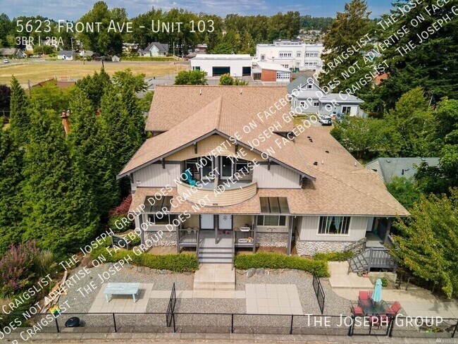 Building Photo - 5623 Front Ave