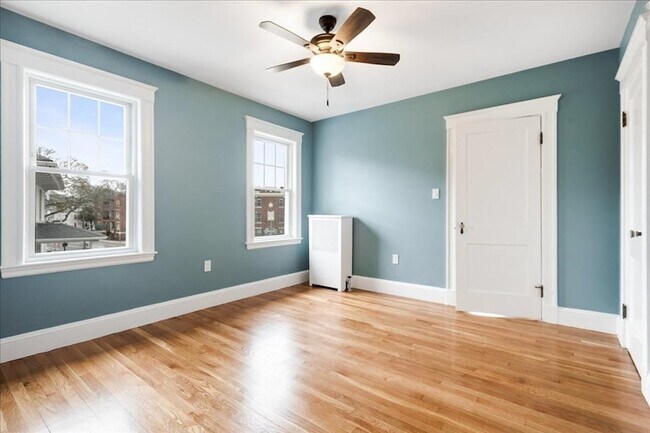 Building Photo - 256 S Huntington Ave