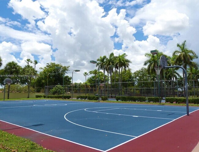 Building Photo - 6654 NW 173rd Ln