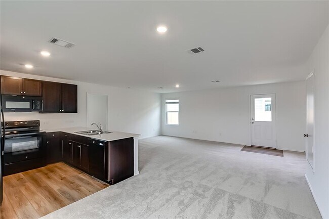 Building Photo - 1105 Catfish Ln