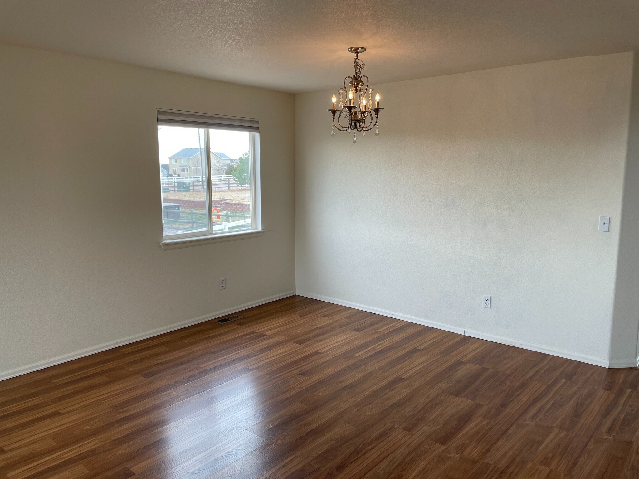 Building Photo - 8572 Tibbs Rd