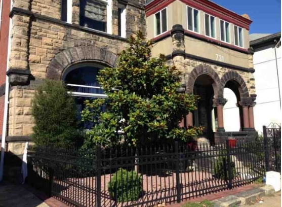 Building Photo - 731 Market St