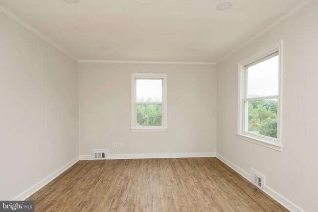 Building Photo - 8808 Oxon Hill Rd