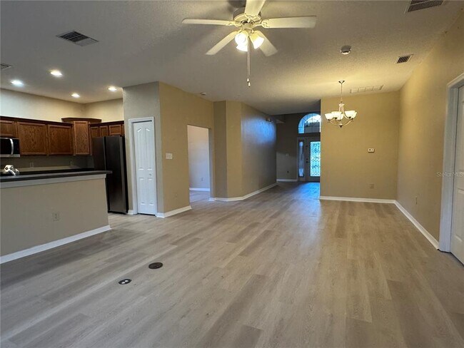 Building Photo - 8210 Whistling Pine Way