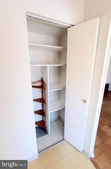 Building Photo - 1440 N Street NW Unit 1011