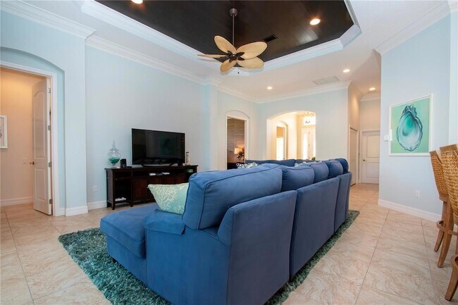 Building Photo - 4940 Tobermory Way