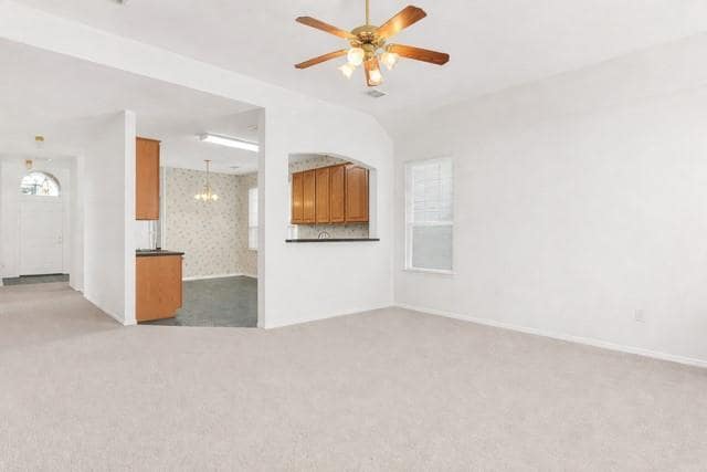 Building Photo - 2720 Zoeller Dr