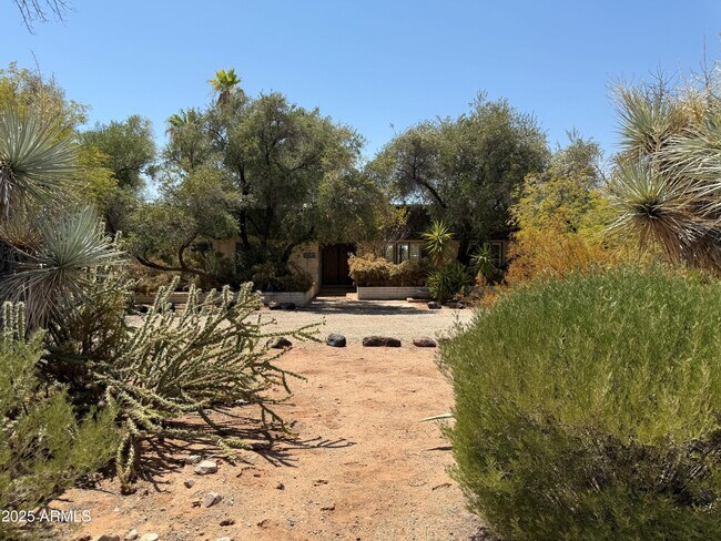 Primary Photo - 12323 E Appaloosa Pl