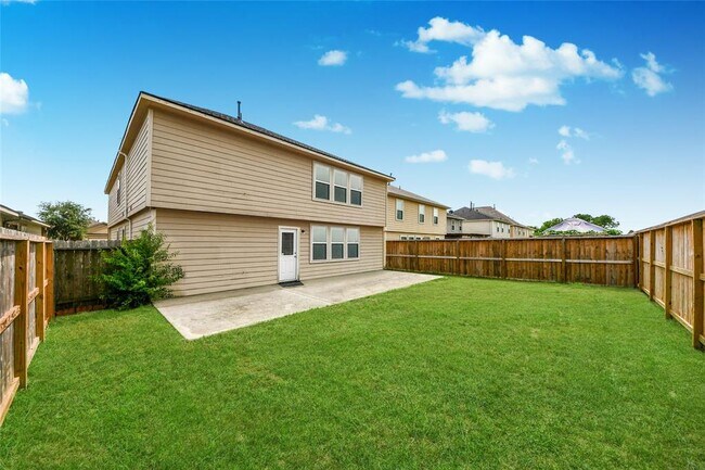 Building Photo - 21626 Dean Dale CRT