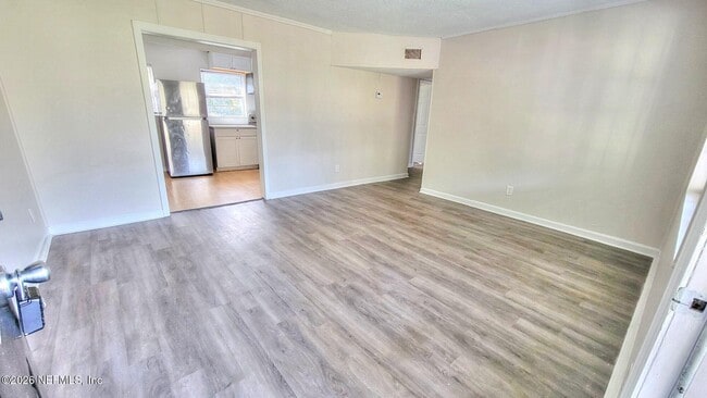 Building Photo - 9172 11th Ave