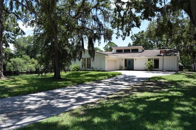 Building Photo - 12806 Twin Branch Acres Rd