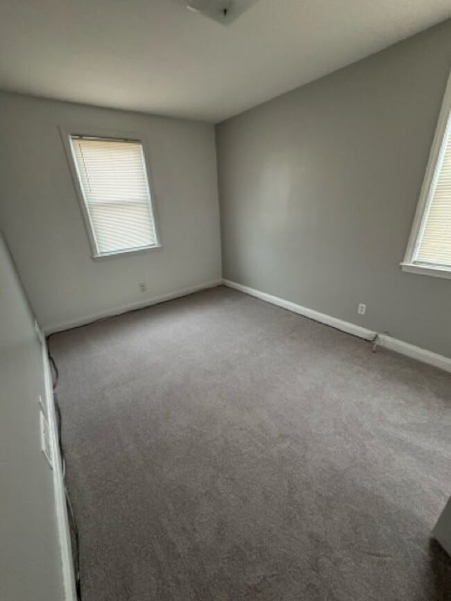 Building Photo - Charming row home in Baltimore City!