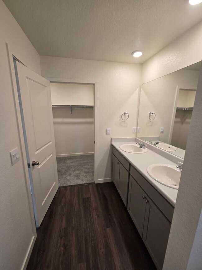 Building Photo - 7020 Kali Ct