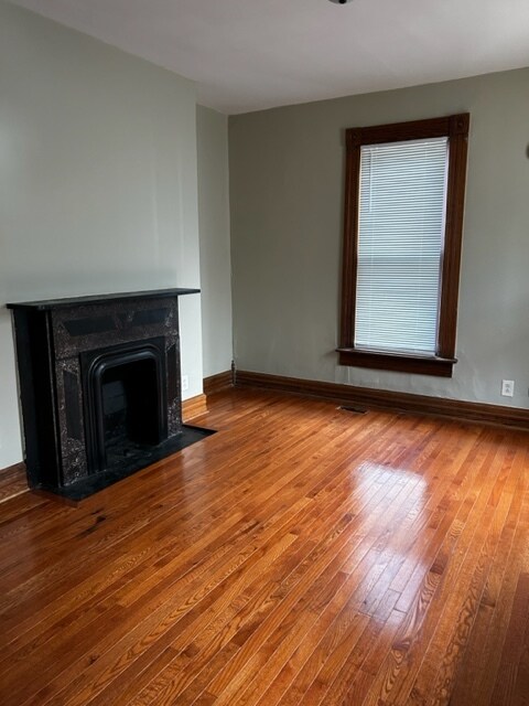 Building Photo - 153 Punta Alley