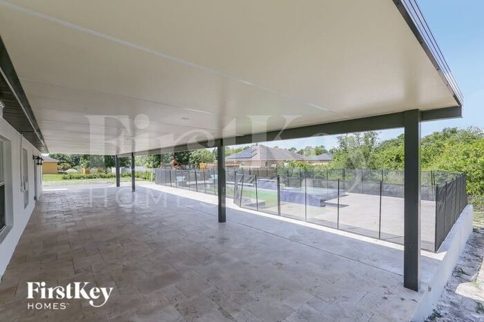 Building Photo - 1111 Adeline Ave