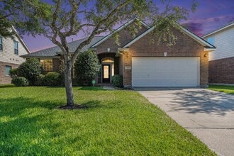 Building Photo - 2517 Flycatcher Cove Dr