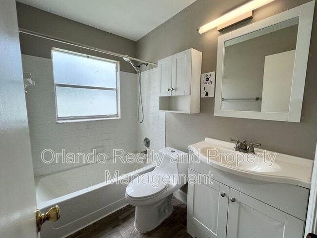 Building Photo - 7931 Merrimac Cove Dr